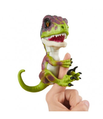 WowWee Untamed Raptor by Fingerlings Interactive Collectible Baby Dinosaur, Stealth (Green)