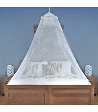 Universal Backpackers Mosquito Net for Single to King Size Beds - Quality Lightweight Materials, for Home and Travel - Easy to Carry and Setup with Free Travel Bag and Canopy Hanging Kit ...
