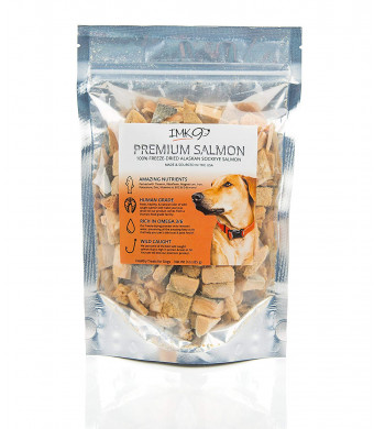 Freeze Dried Salmon Dog Training Treats - Natural Omega 3 and 6 Fish Oil Keep Pets Healthy - Ideal for Small or Large Dogs - 100% Pure Fish Skin Treat - Gluten Free - Made in USA Only