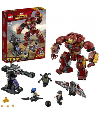 LEGO 76104 Marvel Avengers The Hulkbuster Smash-Up, Bruce Banner, Falcon, Proxima Midnight and Outrider, Wakanda Defence Playset