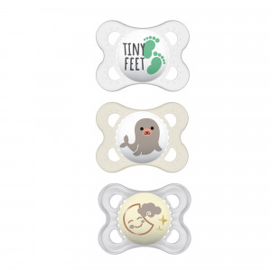 MAM Day & Night Pacifier, 0-6 Months, Unisex, 3 pack (Styles May Vary)