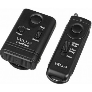 Vello FreeWave Wireless Remote Shutter Release for Canon w/3-Pin Connection with Canon EOS: 10D, 20D, 30D, 40D, 50D, 5D, 5D Mark II, 5D Mark III, 6D,