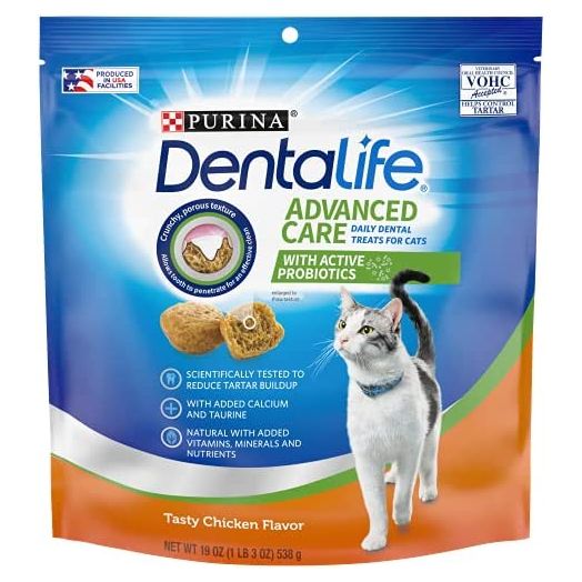 Purina DentaLife Made in USA Facilities Cat Dental Treats, Tasty Chicken Flavor - 19 oz. Pouch