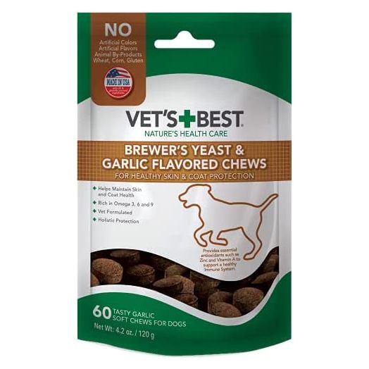 Vet’s Best Brewer’s Yeast & Garlic Chews| Healthy Skin & Coat Protection for Dogs | Formulated with Veterinary Recommended Dosage | 60 Count