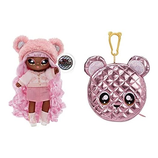 Na! Na! Na! Surprise Glam Series Cali Grizzly Fashion Doll and Metallic Bear Purse, Pink Hair, Cute Fuzzy Hat Outfit & Accessories, 2-in-1 Kids Gift, Toy for Girls and Boys Ages 5 6 7 8+ Years