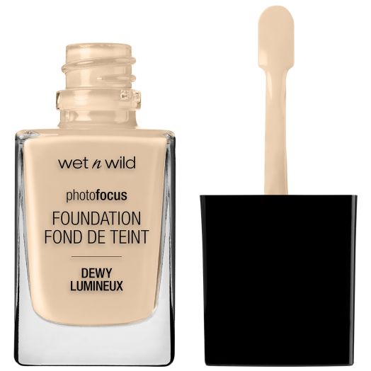 wet n wild Photo Focus Dewy Foundation, Porcelain