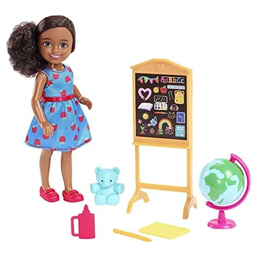 Barbie Chelsea Can Be Playset with Brunette Chelsea Teacher Doll (6 Inches), Chalkboard, Pointer, Globe, Mug, File, Gift for Ages 3 Years Old & Up