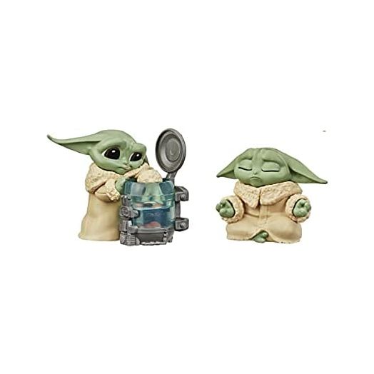 STAR WARS The Bounty Collection Series 3 The Child Collectible Figures 2.25-Inch-Scale Curious Child, Meditation Posed Toys 2-Pack, Ages 4 and Up, Green