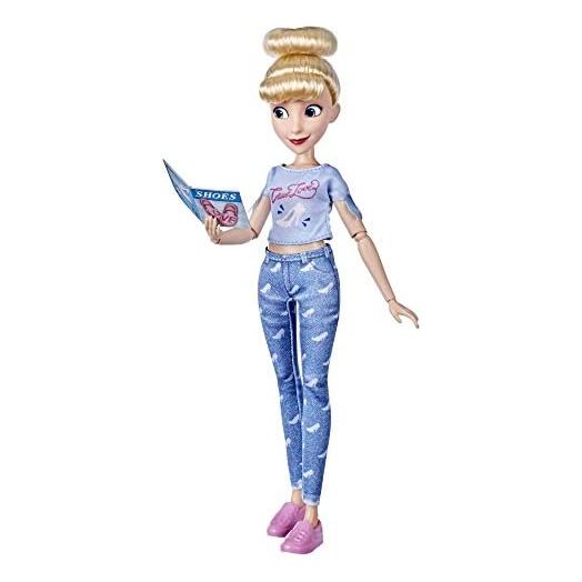 Disney Princess Comfy Squad Cinderella Fashion Doll, Toy Inspired by The Movie Ralph Breaks The Internet, Casual Outfit Doll, Girls 5 and Up