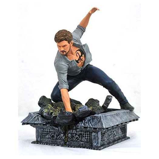 DIAMOND SELECT TOYS Marvel Gallery: Netflix Defenders Iron Fist PVC Figure