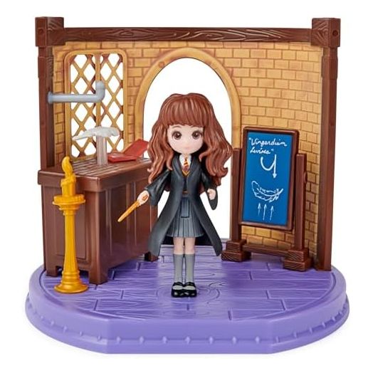 Wizarding World Harry Potter, Magical Minis Charms Classroom with Exclusive Hermione Granger Figure and Accessories, Kids Toys for Ages 5 and up