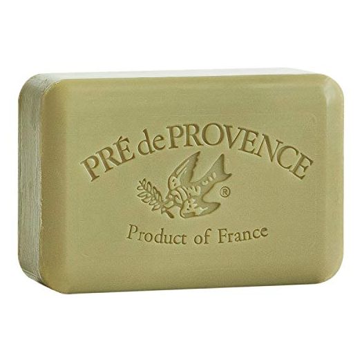 Pre de Provence Artisanal Soap Bar, Enriched with Organic Shea Butter, Natural French Skincare, Quad Milled for Rich Smooth Lather, Green Tea, 8.8 Ounce