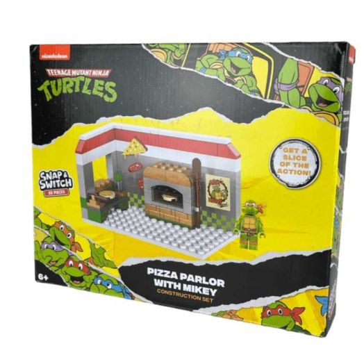 Teenage Mutant Ninja Turtles Construction Set Pizza Parlor with Mikey- 80 Pieces
