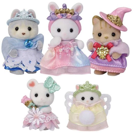 Calico Critters Royal Princess Set, Playset with 5 Figures and Accessories