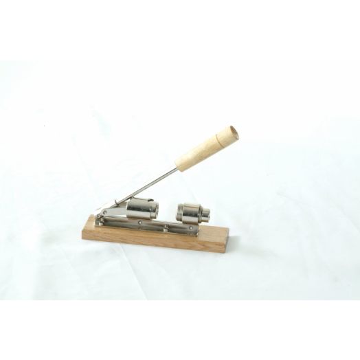 Nut Cracker - Duke's Easy Pecan and Nut Cracker