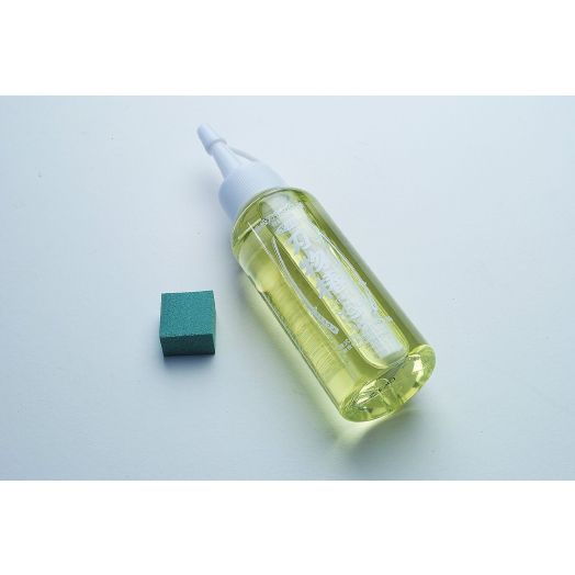 Yoshihiro 100% Pure Tsubaki Japanese Knife Maintenance Oil 3.4oz(100ml)with Complimentary Sabitori Rust Eraser