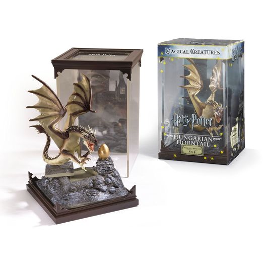 Harry Potter Magical Creatures: No.4 Hungarian Horntail