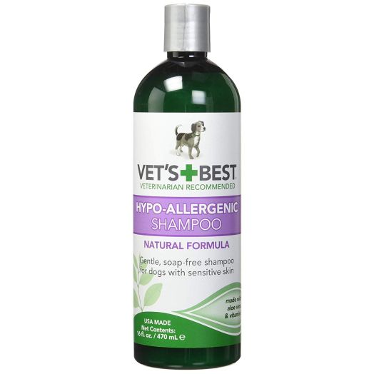 Vet's Best Hypo-Allergenic Dog Shampoo for Sensitive Skin, 16 oz