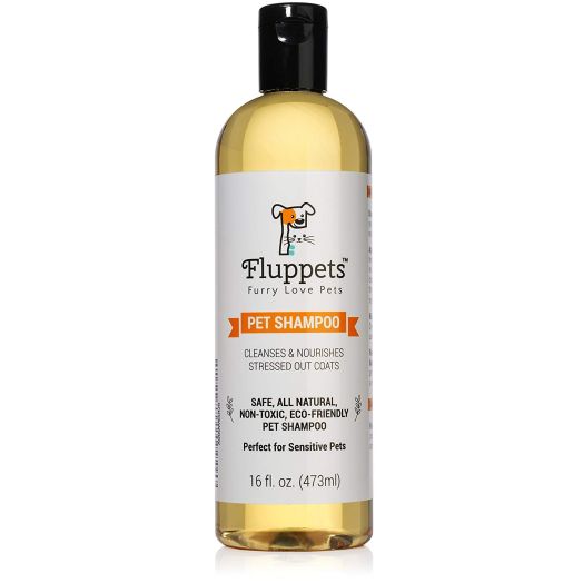 Fluppets Certified Organic Pet Shampoo, Hypoallergenic Non Toxic 1 Bottle 16oz