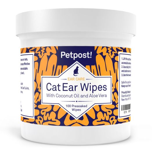 Petpost | Pet Ear Cleaner Wipes for Dogs and Cats - 100 Ultra Soft Cotton Pads in Coconut Oil Solution - Treatment for Irritation - Dog and Cat Ear Mites and Pet Ear Infections