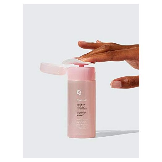 Glossier Solution exfoliating skin perfector 4.4 fl oz / 130 ml