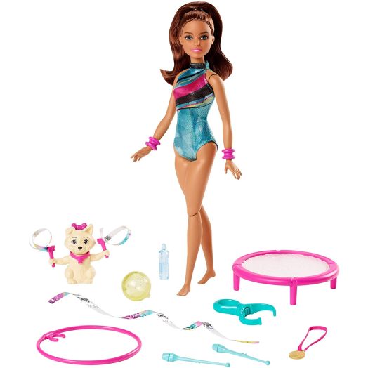 Barbie Dreamhouse Adventures Teresa Spin 'n Twirl Gymnast Doll, 11.5-Inch Brunette, in Leotard, with Trampoline and Gymnastics Accessories, Gift for 3 to 7 Year Olds