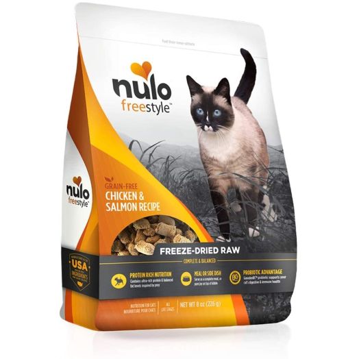 Nulo Freestyle Freeze-Dried Raw Cat Food - Grain Free Cat Food with Probiotics, Ultra-Rich Protein to Support Digestive and Immune Health - Premium Pet Food Topper, Chicken and Salmon or Turkey and Duck