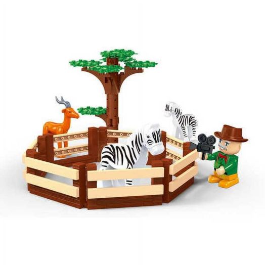 Safari Animal Pen (112pcs)